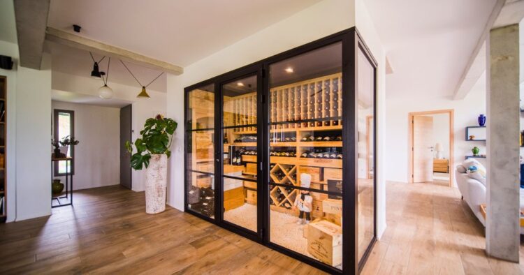 Photographie villa - Vue intérieure- cave à vin - Saint Pée sur Nivelle 1