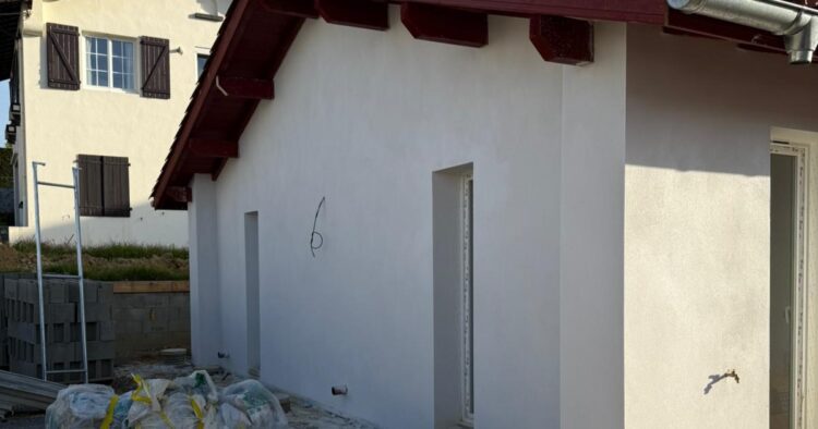 Photographie extérieure chantier villa Saint-Jean-de-Luz