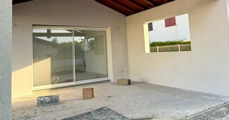 Photographie extérieure chantier villa Saint-Jean-de-Luz