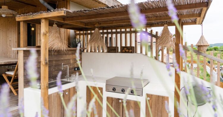 Photographie de la terrasse extérieure de la villa à Anglet