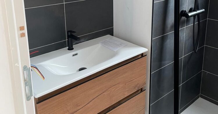 Photographie intérieure salle de bain villa d'architecte Bayonne