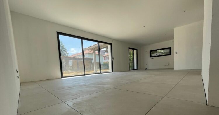 Photographie intérieure chantier villa d'architecte Bayonne